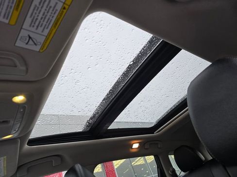 Used 2016 Nissan Rogue SL w/ SL Premium Package image 25