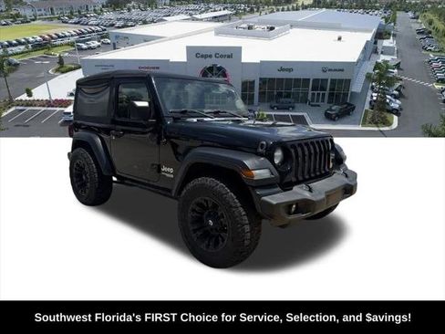 Certified 2018 Jeep Wrangler Sport AWD/4WD image 2