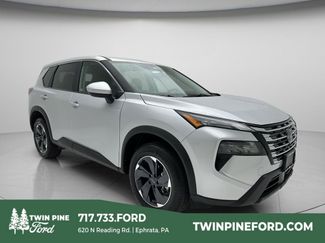 Used 2025 Nissan Rogue SV AWD/4WD video 1