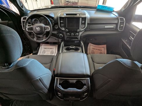 Used 2022 RAM 1500 Big Horn image 9