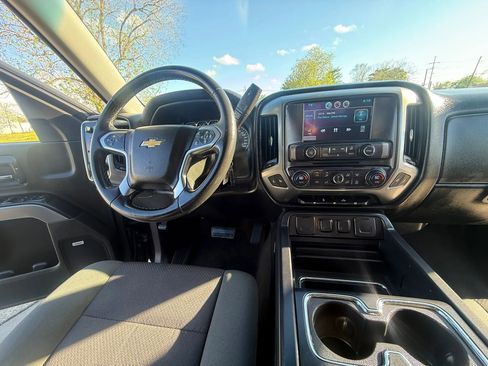 Used 2015 Chevrolet Silverado 1500 LT w/ LT Convenience Package image 14