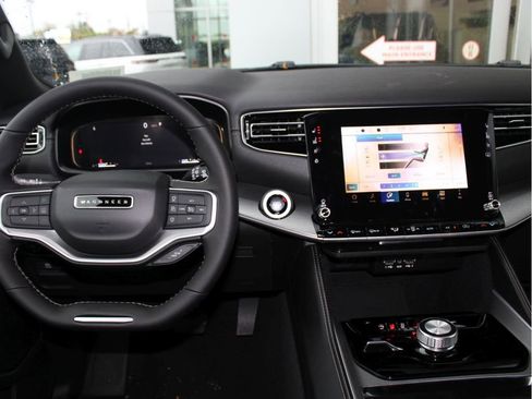 New 2025 Jeep Wagoneer Series II w/ Premium Group I image 26