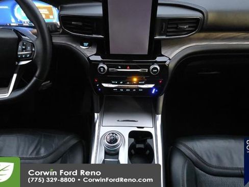 Used 2023 Ford Explorer Platinum w/ Technology Package image 15