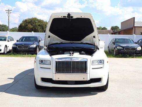 Used 2011 Rolls-Royce Ghost RWD image 76