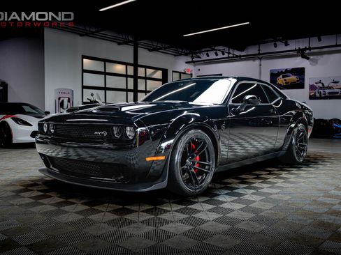 Used 2020 Dodge Challenger SRT Hellcat Redeye RWD image 12