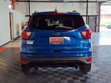 Used 2019 Ford Escape SE image 5
