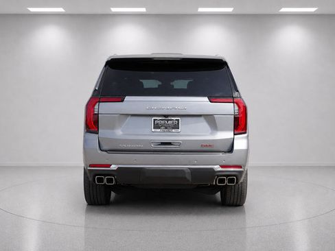 Used 2026 GMC Yukon Denali w/ Sun & Power Step Package RWD image 4