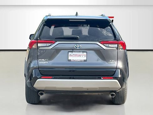 Used 2024 Toyota RAV4 XSE AWD/4WD image 6
