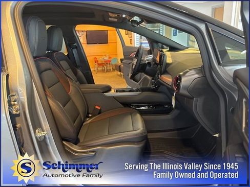 New 2026 Chevrolet Equinox EV RS AWD/4WD image 18