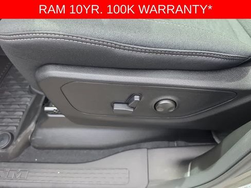 New 2026 RAM 1500 Big Horn AWD/4WD image 12