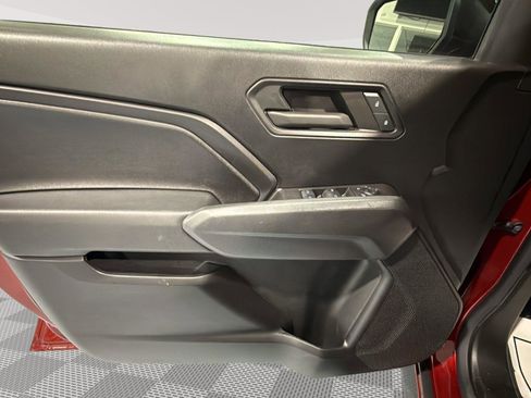 Used 2024 Chevrolet Colorado Trail Boss w/ Technology Package image 15