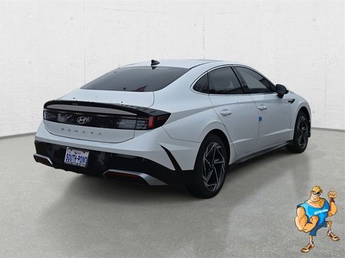 New 2026 Hyundai Sonata SEL image 5