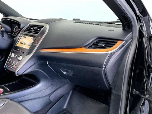 Used 2018 Lincoln MKC Reserve w/ Lincoln MKC Climate Package AWD/4WD image 20