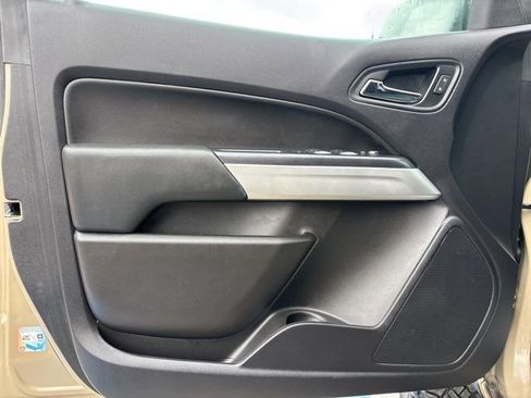 Used 2021 Chevrolet Colorado ZR2 image 15