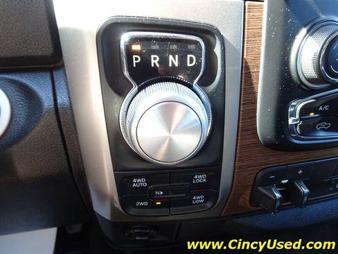 Used 2016 RAM 1500 Laramie AWD/4WD image 19