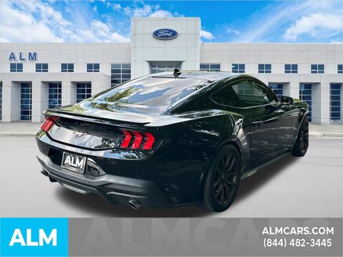 Used 2024 Ford Mustang Premium RWD image 5