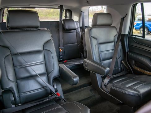 Used 2018 GMC Yukon Denali image 37