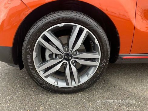 Used 2018 Kia Soul ! w/ Tech Package image 9