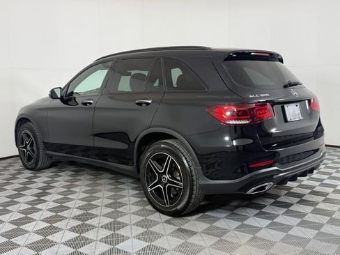 Used 2020 Mercedes-Benz GLC 300 4MATIC image 3