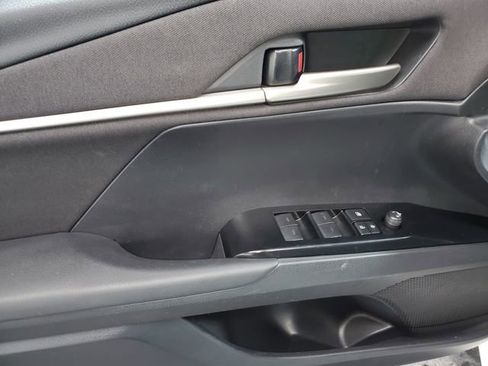 Used 2025 Toyota Camry LE image 22