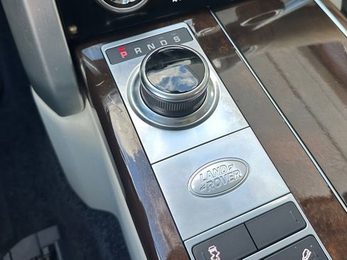 Used 2020 Land Rover Range Rover HSE image 43