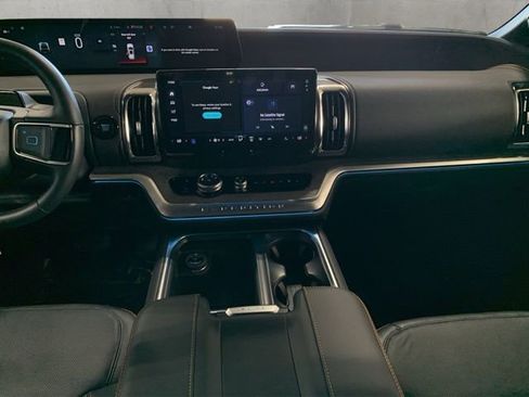 New 2026 Ford Expedition Tremor image 13