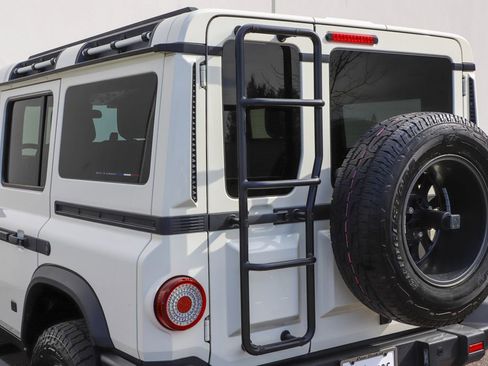 Used 2024 INEOS Grenadier Fieldmaster Edition image 32