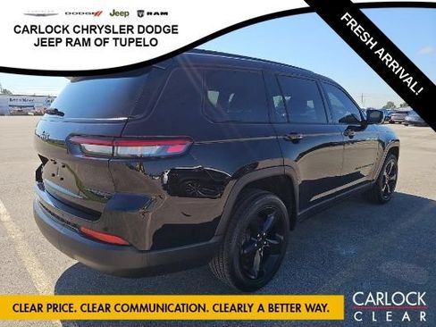 Used 2023 Jeep Grand Cherokee L Altitude AWD/4WD image 4