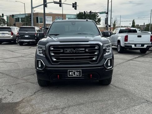 Used 2021 GMC Sierra 1500 AT4 w/ AT4 Value Package AWD/4WD image 2
