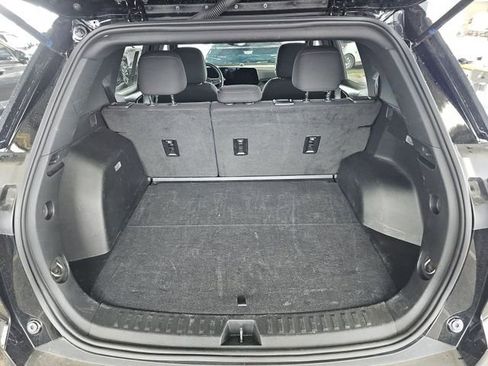 Used 2025 Chevrolet Equinox LT FWD image 7