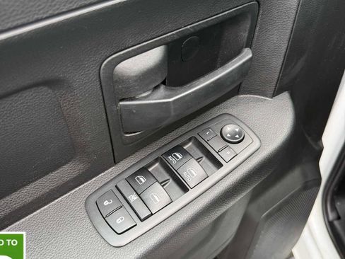 Used 2018 RAM 2500 Tradesman w/ Chrome Appearance Group image 9