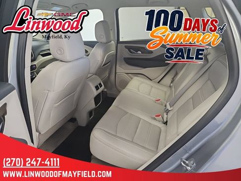 Used 2023 GMC Terrain Denali AWD/4WD image 12