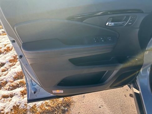 Used 2022 Honda Ridgeline Black Edition image 10