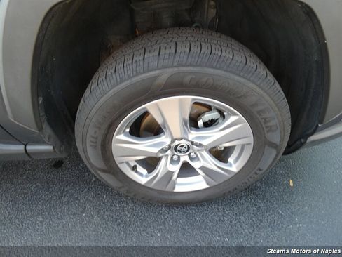 Used 2023 Toyota RAV4 XLE w/ Convenience Package image 17