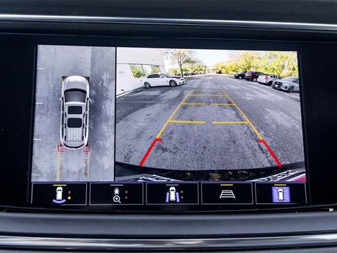 Used 2024 Buick Enclave Premium image 24