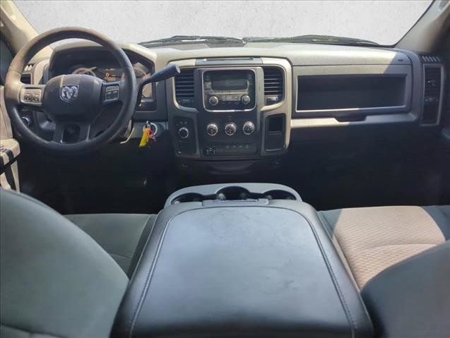 Used 2018 RAM 3500 Tradesman w/ Chrome Appearance Group AWD/4WD image 23