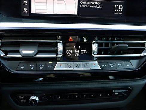 Used 2024 BMW Z4 M40i w/ Premium Package image 24