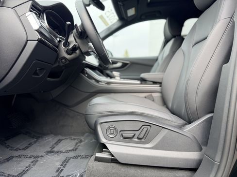 Certified 2025 Audi Q7 3.0T Premium Plus w/ Premium Plus Package image 10