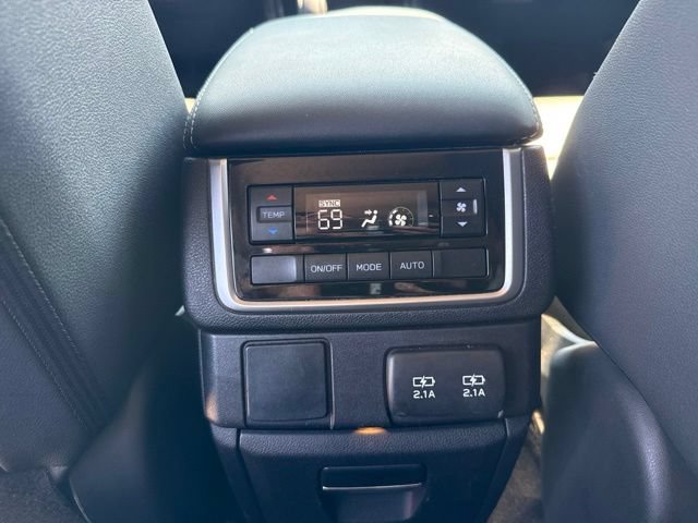 Used 2022 Subaru Ascent Onyx Edition AWD/4WD image 14