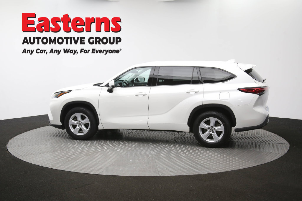 Used 2020 Toyota Highlander LE FWD image 64