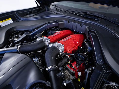 Certified 2025 Ferrari Roma Spider image 18