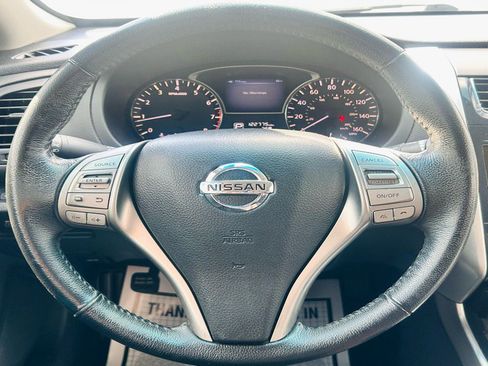 Used 2013 Nissan Altima 2.5 SV image 17