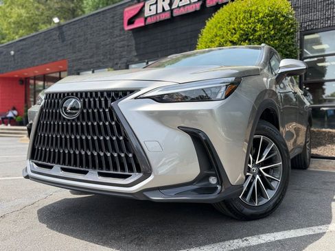 Used 2024 Lexus NX 250 FWD w/ Cold Area Package image 3
