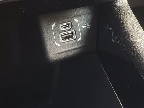 New 2026 Jeep Compass Trailhawk AWD/4WD image 17