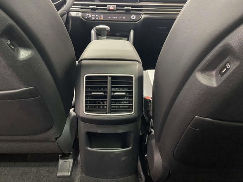 New 2026 Kia Sportage EX w/ EX Panorama Roof Package FWD image 11