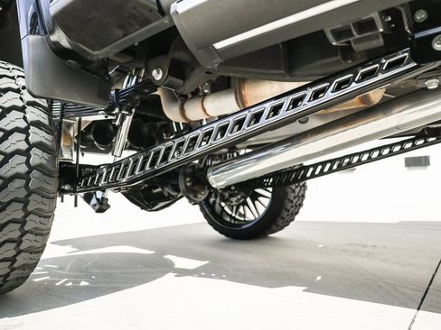 Used 2024 GMC Sierra 3500 Denali Ultimate image 10