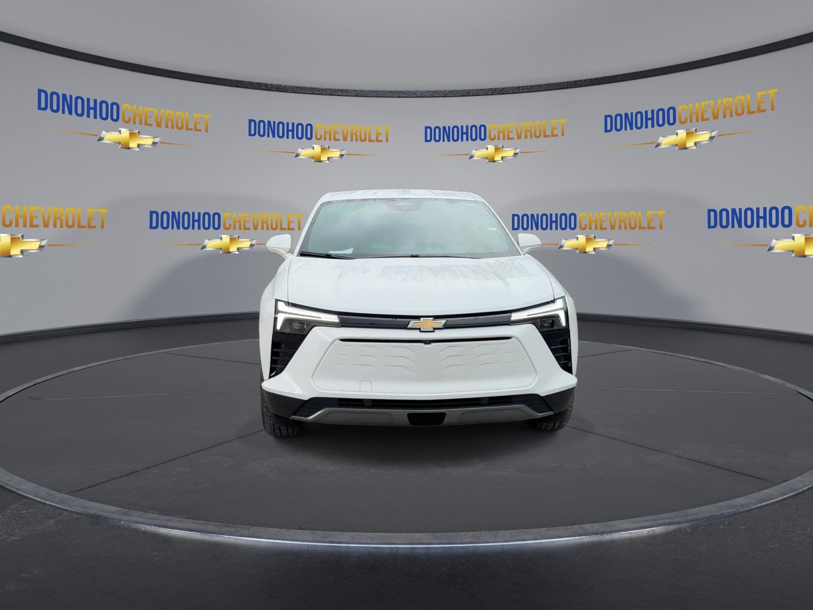 Used 2025 Chevrolet Blazer EV LT FWD image 6