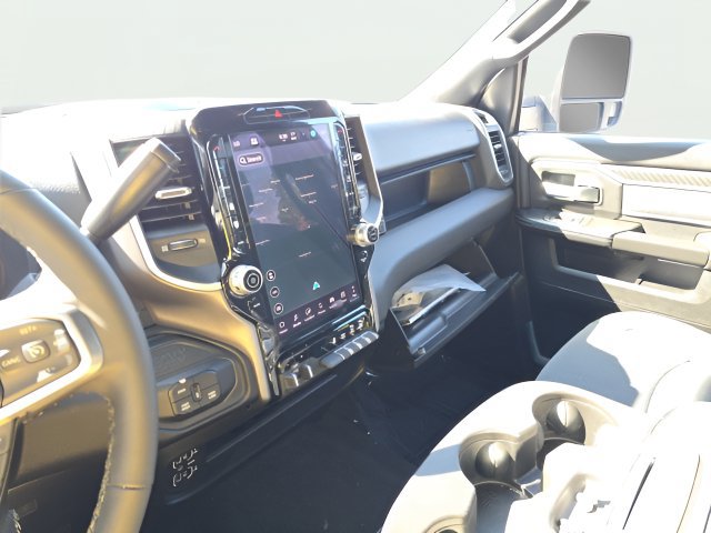 Certified 2025 RAM 2500 Big Horn AWD/4WD image 28