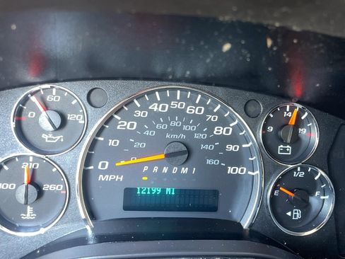 Used 2024 Chevrolet Express 3500 w/ Power Convenience Package RWD image 12