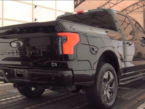 Used 2023 Ford F150 Lightning XLT w/ Equipment Group 312A High image 4